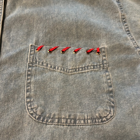 Threads on threads denim shirt - Picture 6 of 9